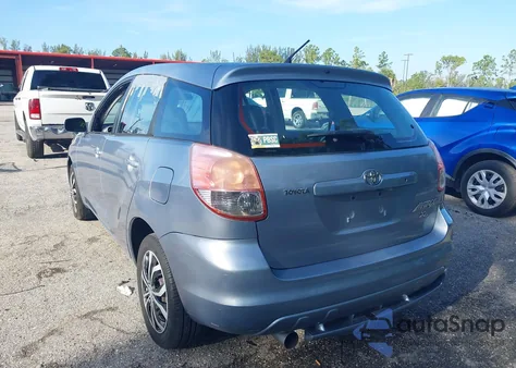 2004 Toyota Matrix Xr z USA, uszkodzony, nr VIN 2T1KR32E04C189334